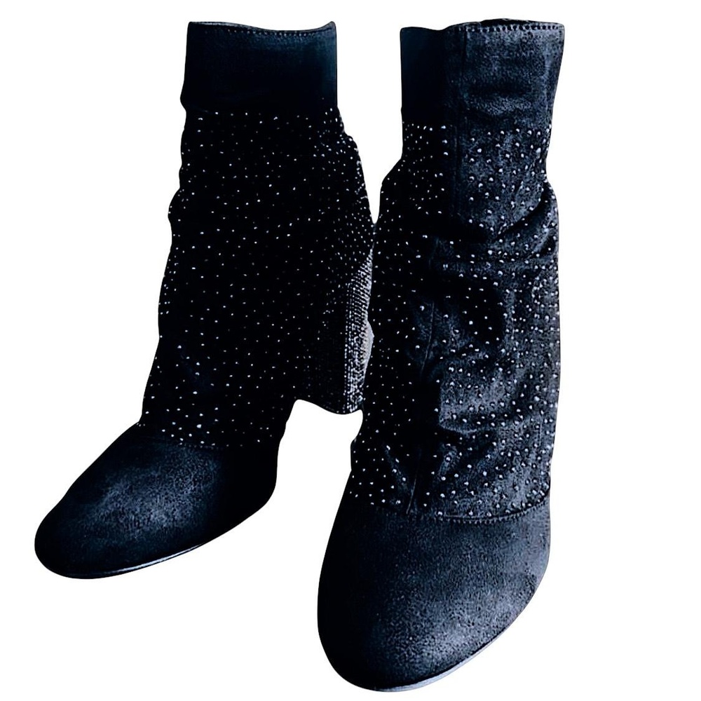 Atalina Black Suede Dress Bootie Womens Size 11 Round Toe Studded Block Heel - Picture 3 of 8